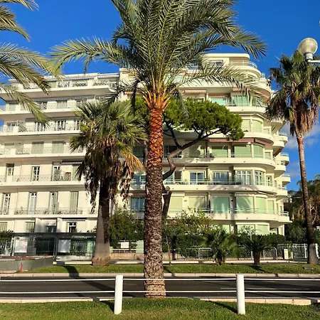 Apartment 115 By The Sea